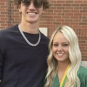 Meet your Posher, Loriann